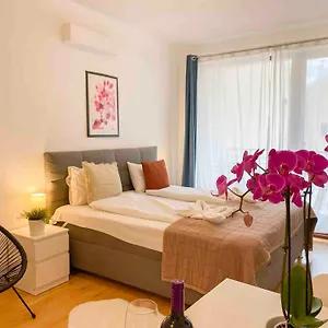 Opera Apartment Budapest